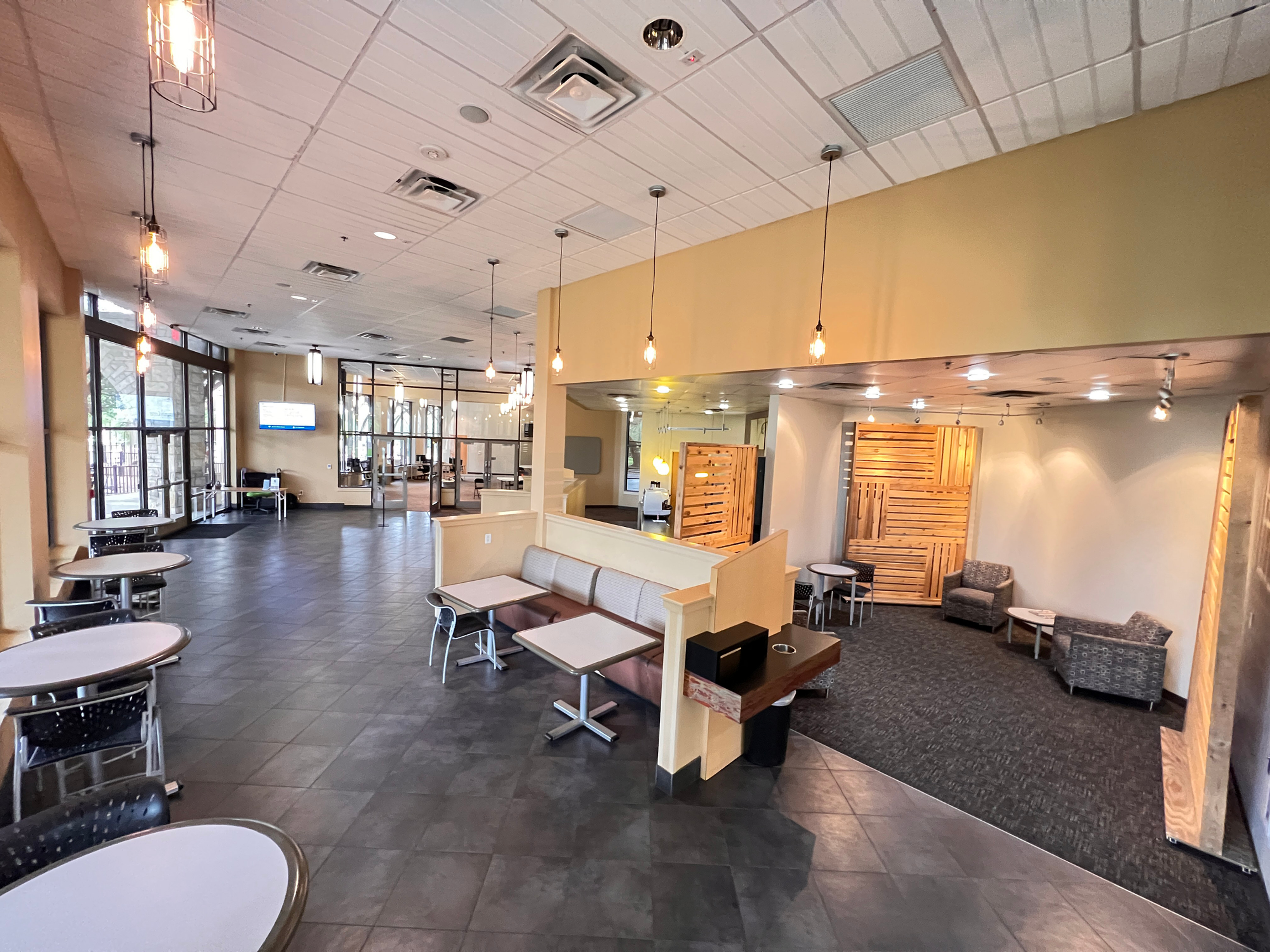 Dwell Coworking Oak Hill - South Austin Coworking Space